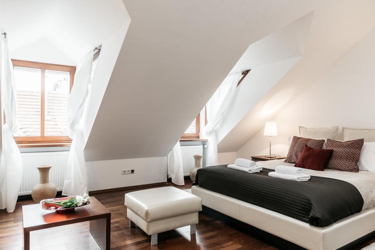 Extravaganza Apartment Krakow Exterior photo
